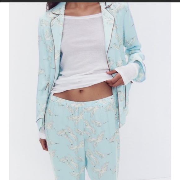 Zara Pyjama Style top with birds print - Picture 1 of 3